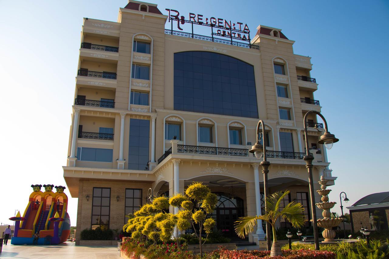 Regenta Central Індаур Екстер'єр фото